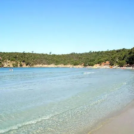 아파트 T2 Avec Piscine